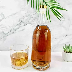 750ml whisky bottle
